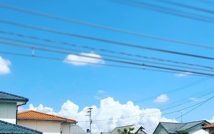 なんだか雲が夏っぽい。