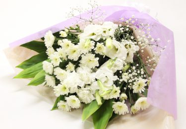 お供え 清楚な白い花束 花の店サトウ 公式サイト
